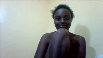 liligal public webcam profile photo 7