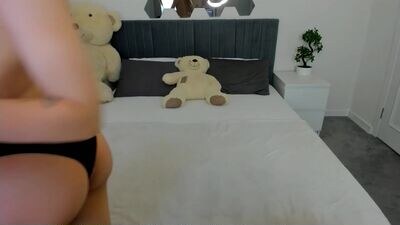 liloneforyou public webcam profile photo 4