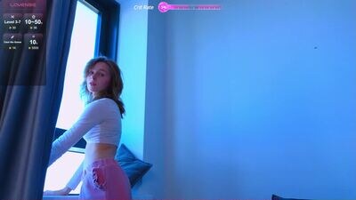 lily_and_sofi_ public webcam profile photo 2