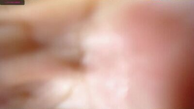 lily_robertss public webcam profile photo 9