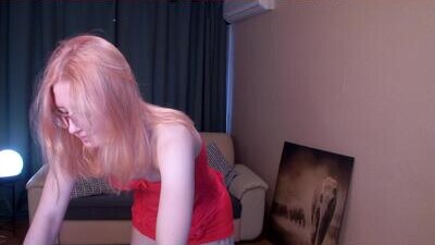 lily_spark_ public webcam profile photo 10