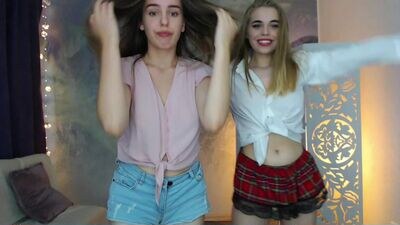 lily_sweetie public webcam profile photo 2
