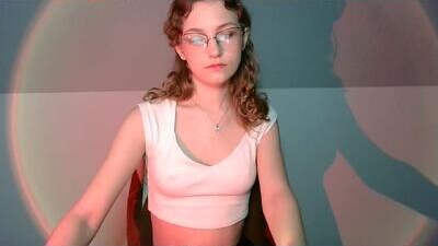 lily_tayberry public webcam profile photo 7