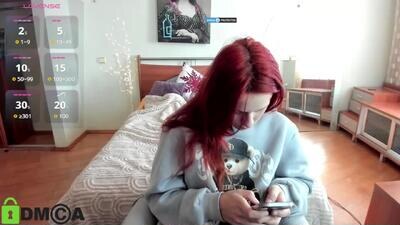 lilyviolet7 public webcam profile photo 2