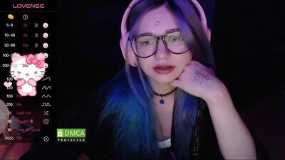 lina2d_tyan public webcam profile photo 3
