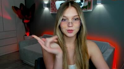 lina_korvin public webcam profile photo 5