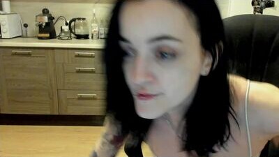 lina_tyaan public webcam profile photo 8
