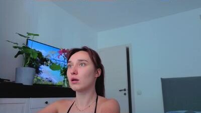 linabbb public webcam profile photo 8