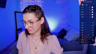 linablossom public webcam profile photo 5
