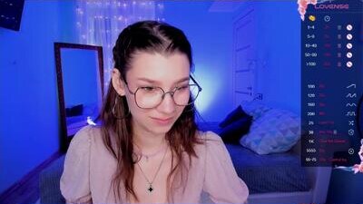 linablossom public webcam profile photo 7
