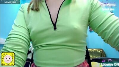 linadalray public webcam profile photo 3