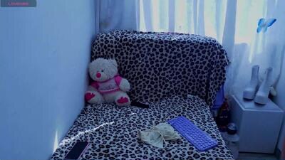 linda_bellucci374516 public webcam profile photo 4