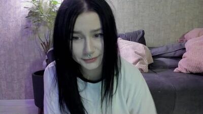 line_green public webcam profile photo 7