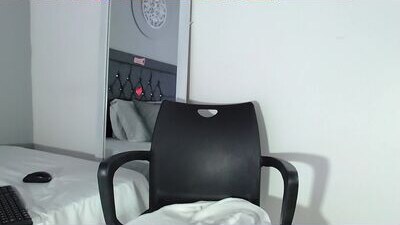 linoshka_1 public webcam profile photo 10