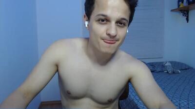 lioncluess public webcam profile photo 2