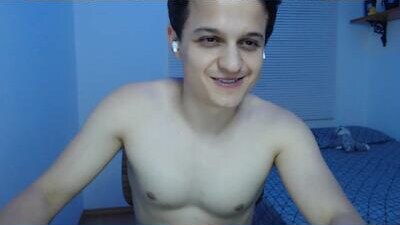 lioncluess public webcam profile photo 5