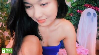 liraia public webcam profile photo 4