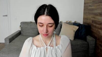 lisa_witty public webcam profile photo 3