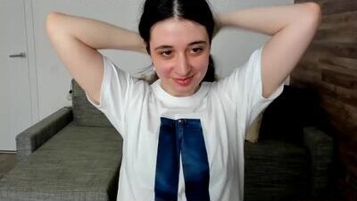 lisa_witty public webcam profile photo 6