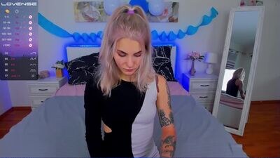lissakss public webcam profile photo 3
