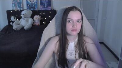 little__flowers public webcam profile photo 8