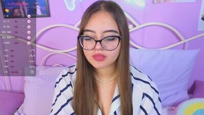 little__pie public webcam profile photo 2