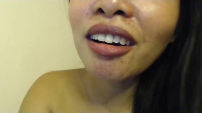 little_asian_slut public webcam profile photo 6