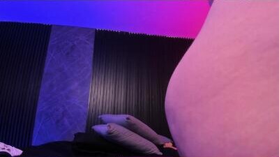 little_maeve public webcam profile photo 5