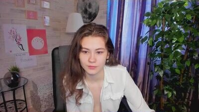 little_mandy public webcam profile photo 8