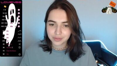 little_milady public webcam profile photo 6