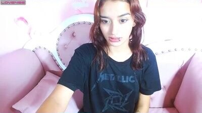 little_princess_hot public webcam profile photo 6