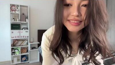 little_sunrice public webcam profile photo 9