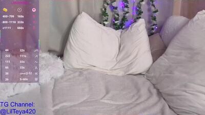 little_teya public webcam profile photo 8