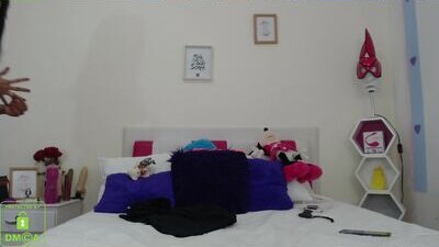 little_valeriya public webcam profile photo 10