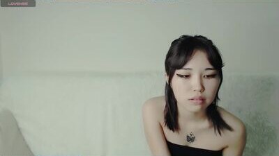 little_yena public webcam profile photo 10
