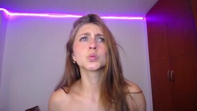 littlelaksmi public webcam profile photo 3