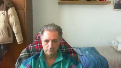 liuk53 public webcam profile photo 3