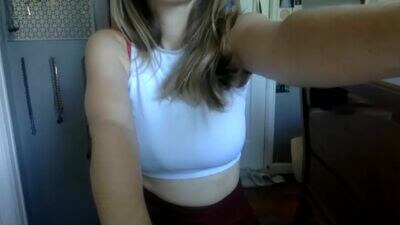 livelylassie public webcam profile photo 2