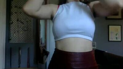 livelylassie public webcam profile photo 3