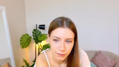 livia_place public webcam profile photo 2