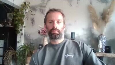 liyiperverzno public webcam profile photo 6