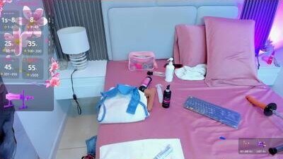 liz__cute public webcam profile photo 6