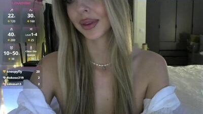 lizasweetyy public webcam profile photo 6