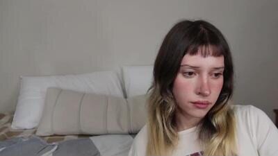 lizgein public webcam profile photo 3