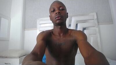 logann_smithh public webcam profile photo 9