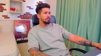 loganstroud public webcam profile photo 10