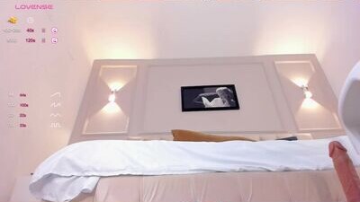 loise_gomez public webcam profile photo 6