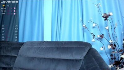 loko_chi public webcam profile photo 9