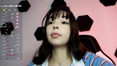 lol_moore public webcam profile photo 2
