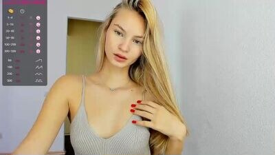 lola_sweet_bunny public webcam profile photo 3